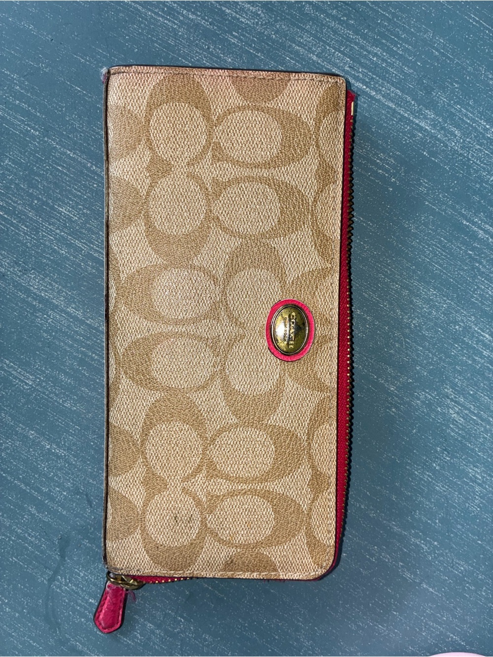 Handbag/Wallet - Not Home Accent